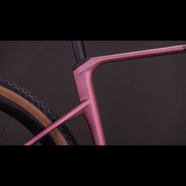 CUBE Nuroad C:62 EX gravel-pyörä CUBE Nuroad C:62 EX gravel-pyörä